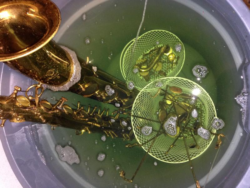 cleaning tank