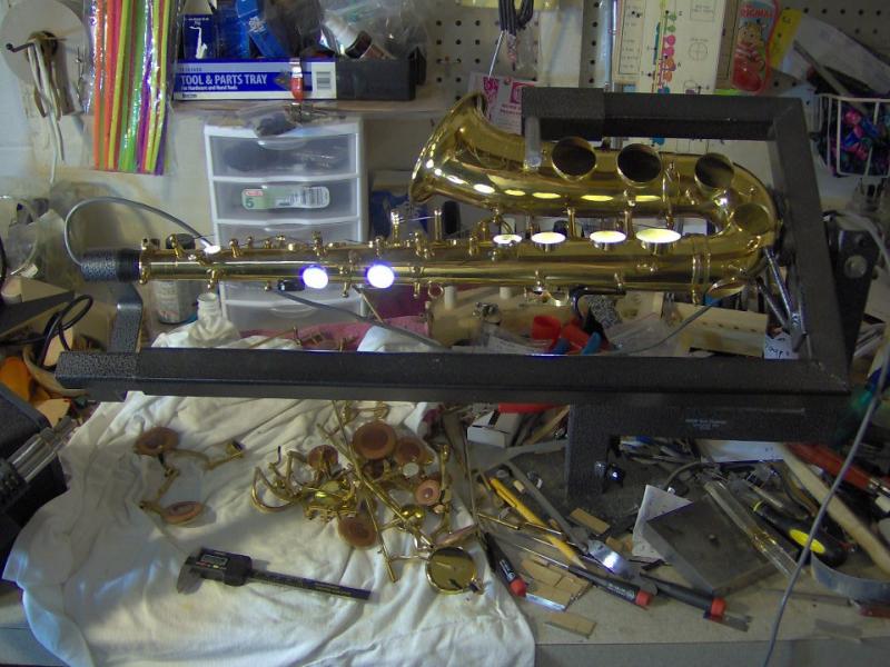 Sax on repair jig
